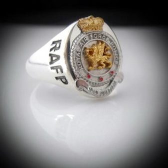 Royal Air Force Police Ring Gold Plated Emblem