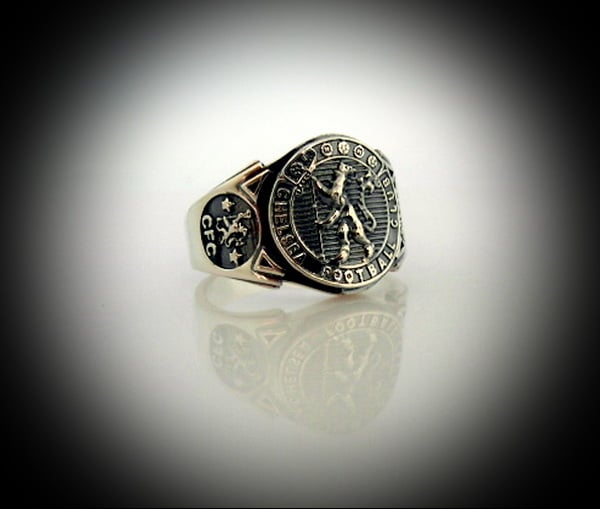 thumbnail image 2 of Chelsea FC Stainless Steel Cut-Out Ring - Official Licensed Football Fan Jewelry (Size R) 2 of 13
